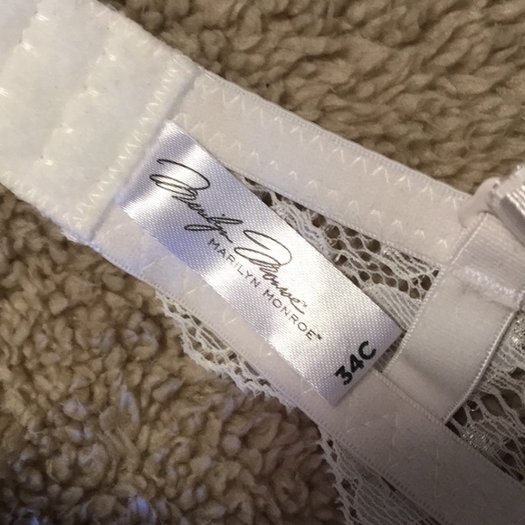 Bra - Picture 2 of 3